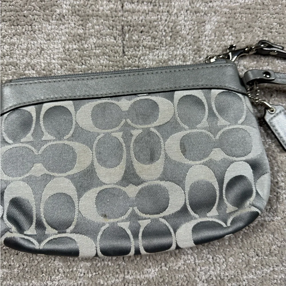 Coach Y2K Gray C Print Wristlet Wallet - Picture 5 of 6